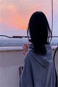 重生学生时代:她成了校园A姐!精品选集 重生学生时代:她成了校园A姐!精品选集