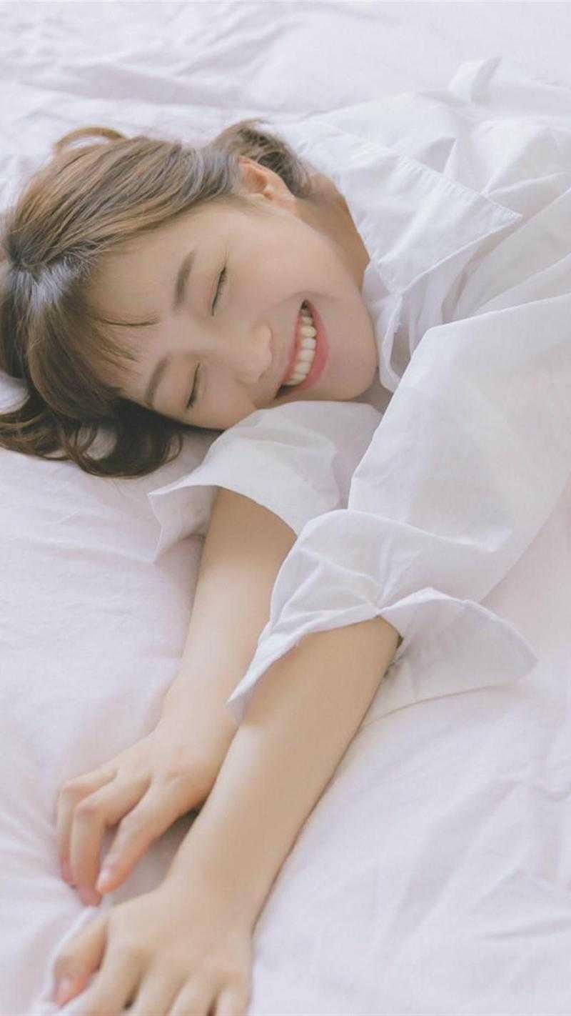 咸鱼女主被迫拿了龙傲天剧本